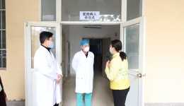 崇左市总工会到市人民医院慰问疫情防控一线医务人员