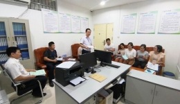 崇左市人民医院召开投诉纠纷分析会