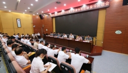 自治区医管中心督导组专家到崇左市人民医院开展第三季度创等达标督导工作