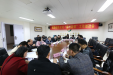 市人民医院召开对口扶贫村“整村脱贫”工作推进会