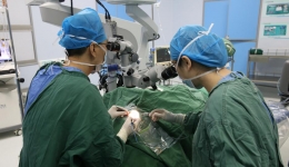 【我为群众办实事】市人民医院携手公益项目 只为还患者一片  光明“视界”