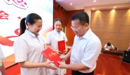 市人民医院庆祝中国医师节系列活动内容丰富