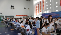 16000人次！市人民医院圆满完成广西民族师范学院新冠疫苗接种支援任务