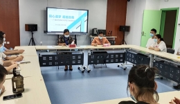 市人民医院召开实习生座谈会
