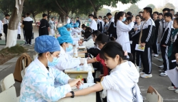 助力高考 健康护航丨崇左市人民医院开展市内2023年高考体检工作