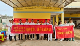 崇左市人民医院到宁明那堪卫生院开展义诊及社区医院创建指导活动